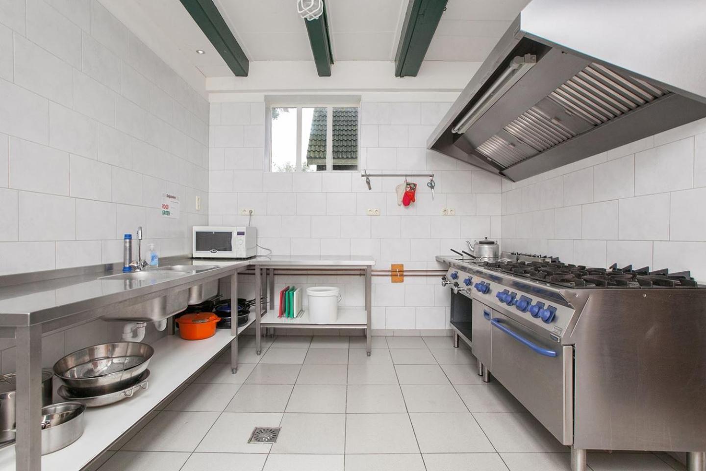 Groepsaccommodatie Fries en Fruitig Nijhuizum Buitenkant foto